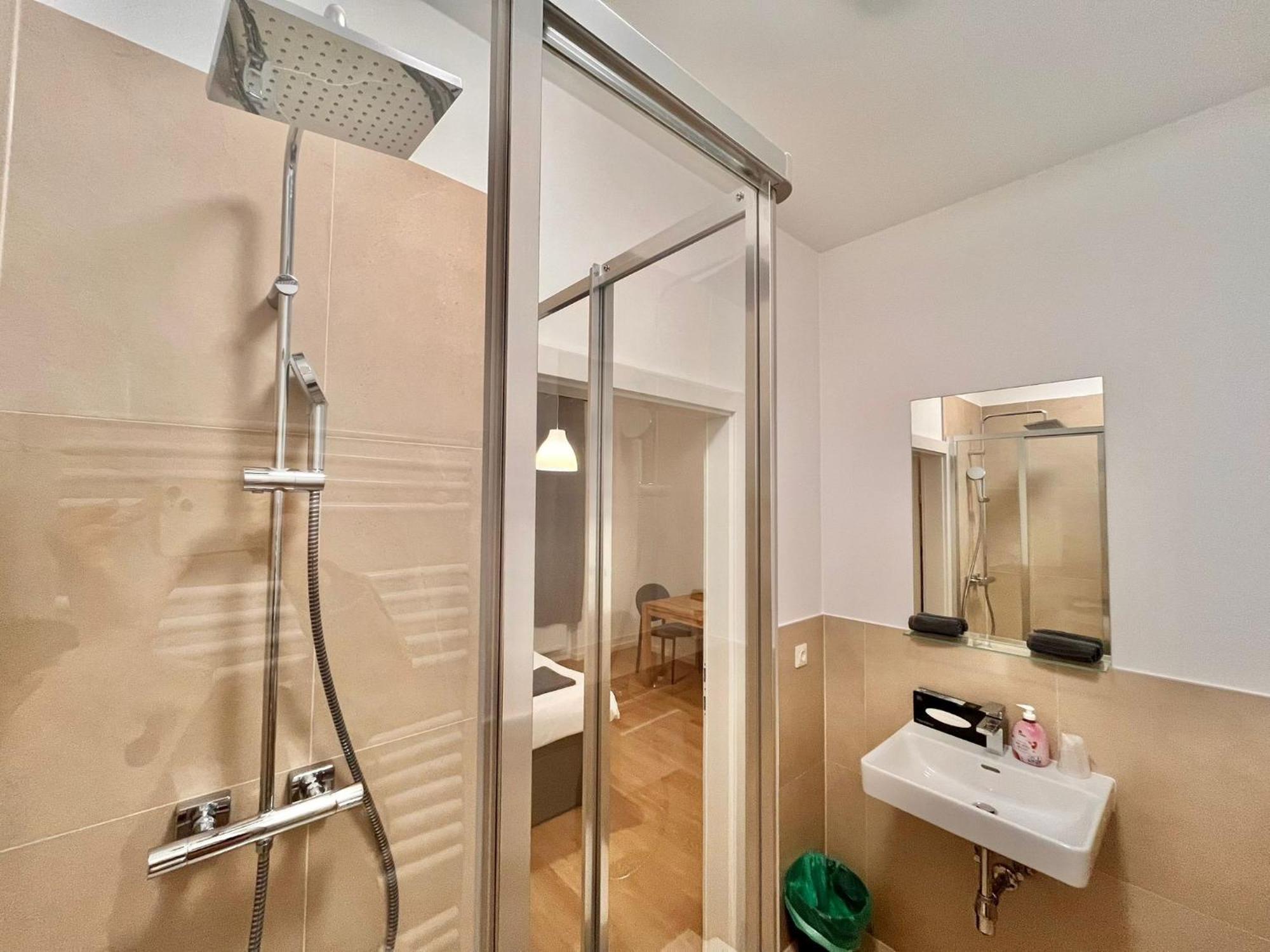 Aurellia Deluxe Apartments Vienna Exterior photo